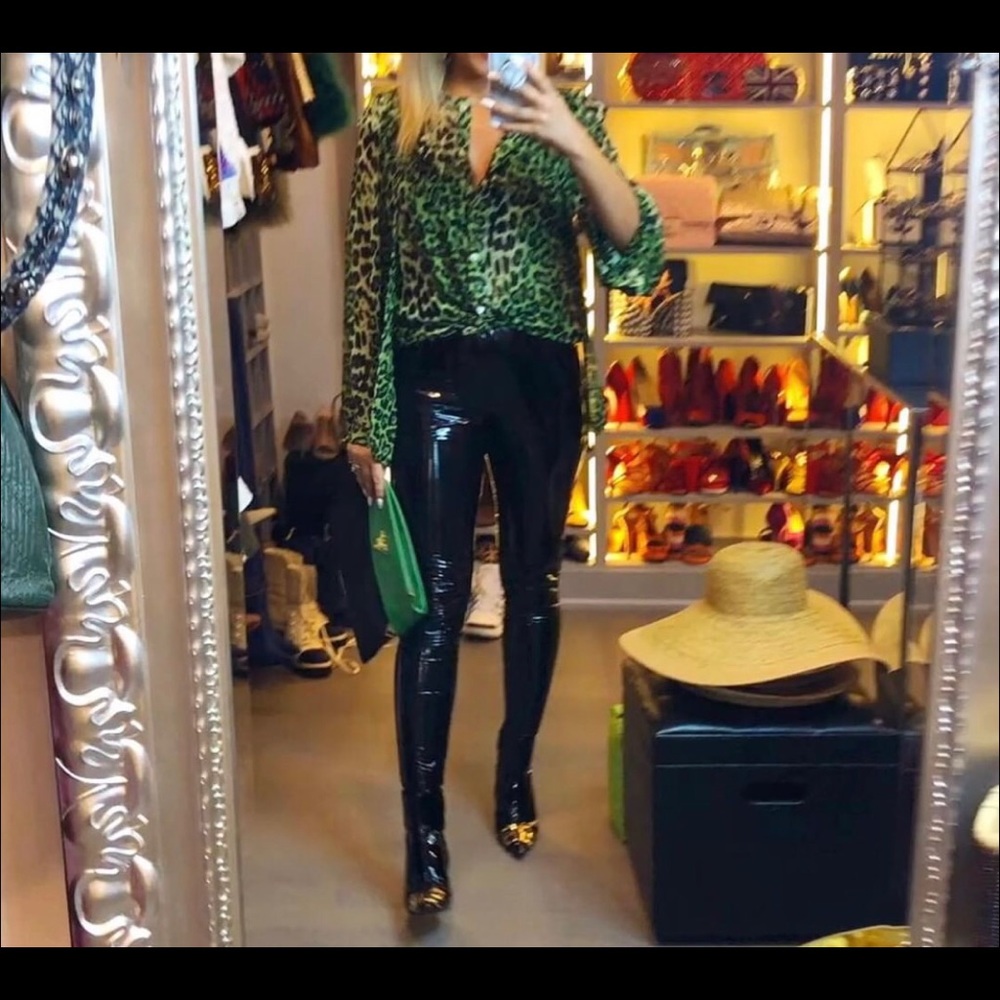Green blouse - Picture 3 of 6